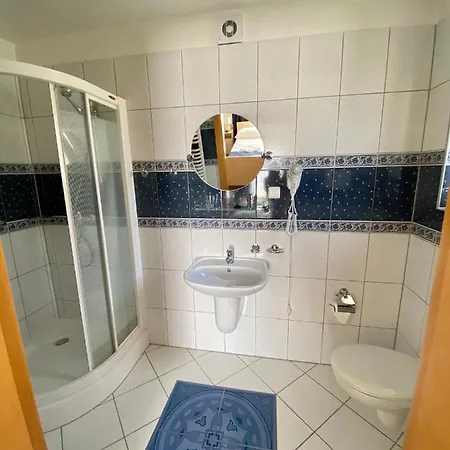 Dominik Bed & Breakfast 4*