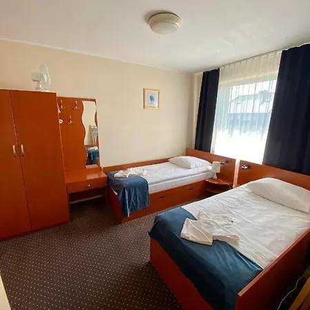 Dominik Bed & Breakfast 4*