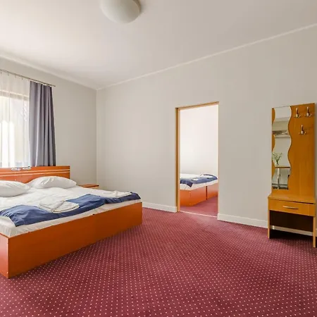 Bed & Breakfast Dominik 4*