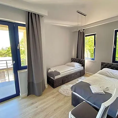 Dominik Bed & Breakfast 4*