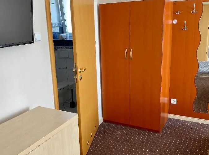 Dominik فندق مبيت وإفطار