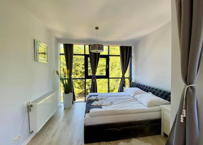 Dominik Bed & Breakfast 4*