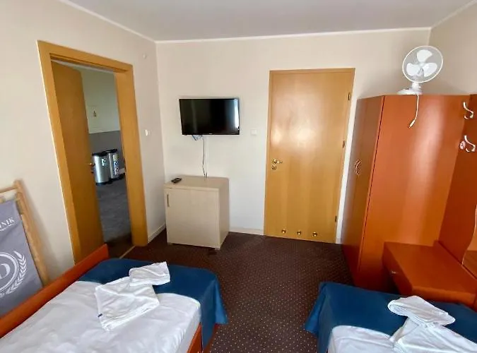 Dominik Bed & Breakfast 4*