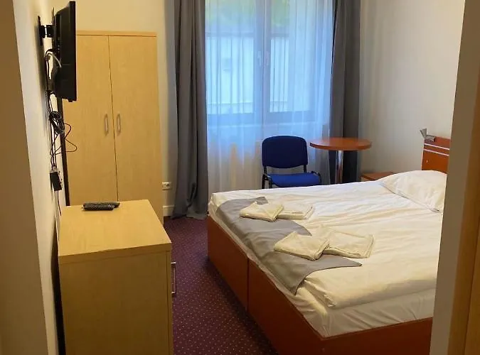 Bed & Breakfast Dominik 4*